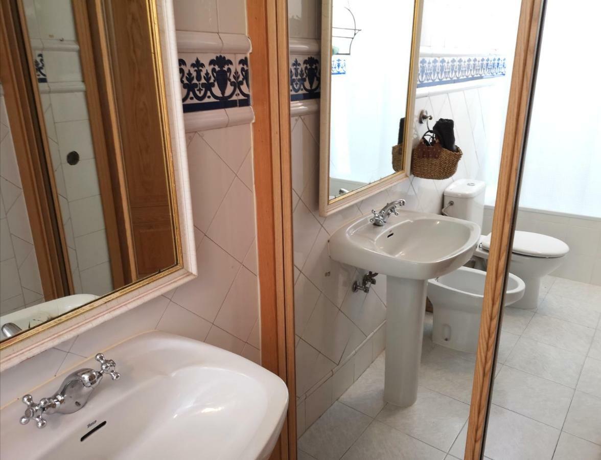 Apartamento Atocha 68 Appartamento Madrid Esterno foto