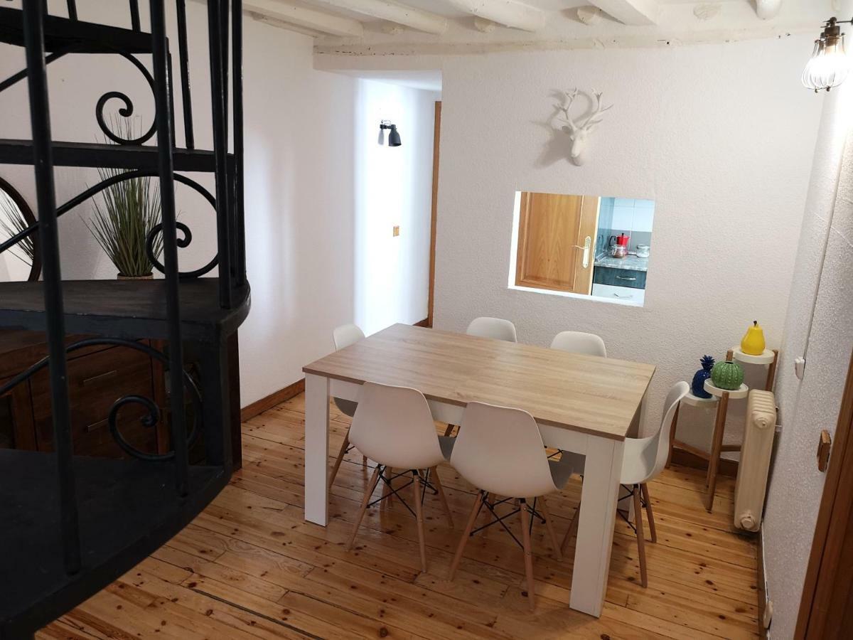 Apartamento Atocha 68 Appartamento Madrid Esterno foto