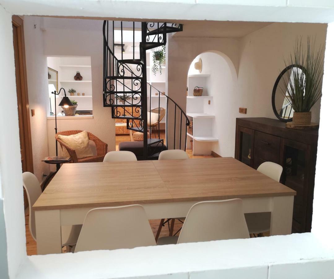 Apartamento Atocha 68 Appartamento Madrid Esterno foto