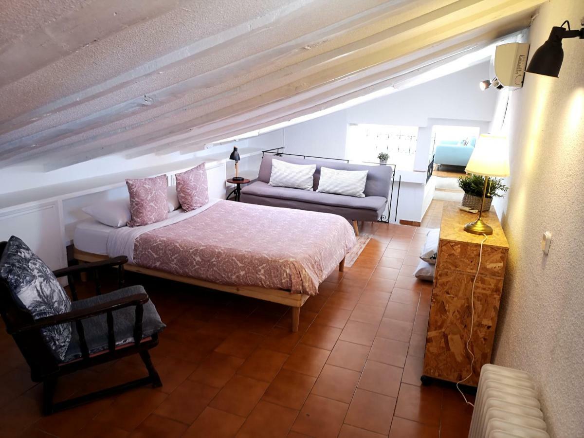 Apartamento Atocha 68 Appartamento Madrid Esterno foto