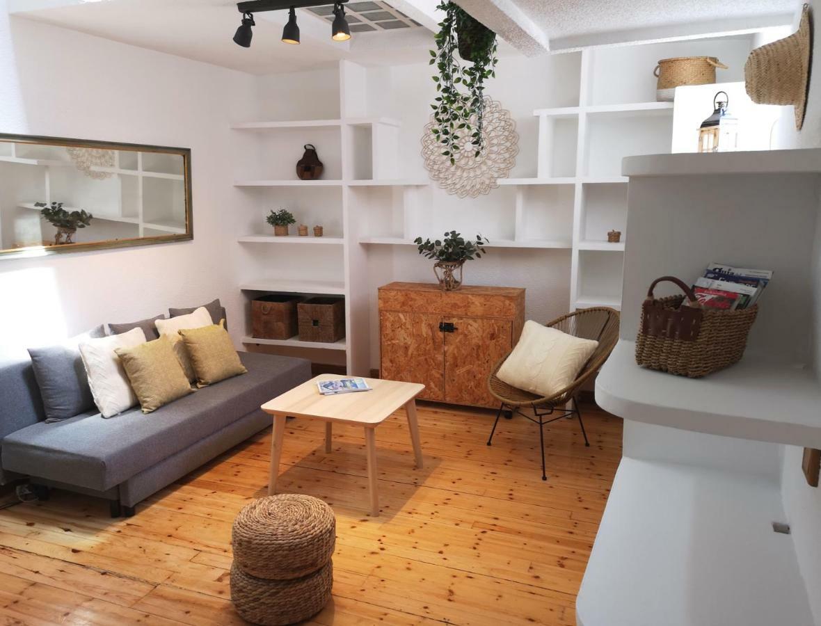 Apartamento Atocha 68 Appartamento Madrid Esterno foto
